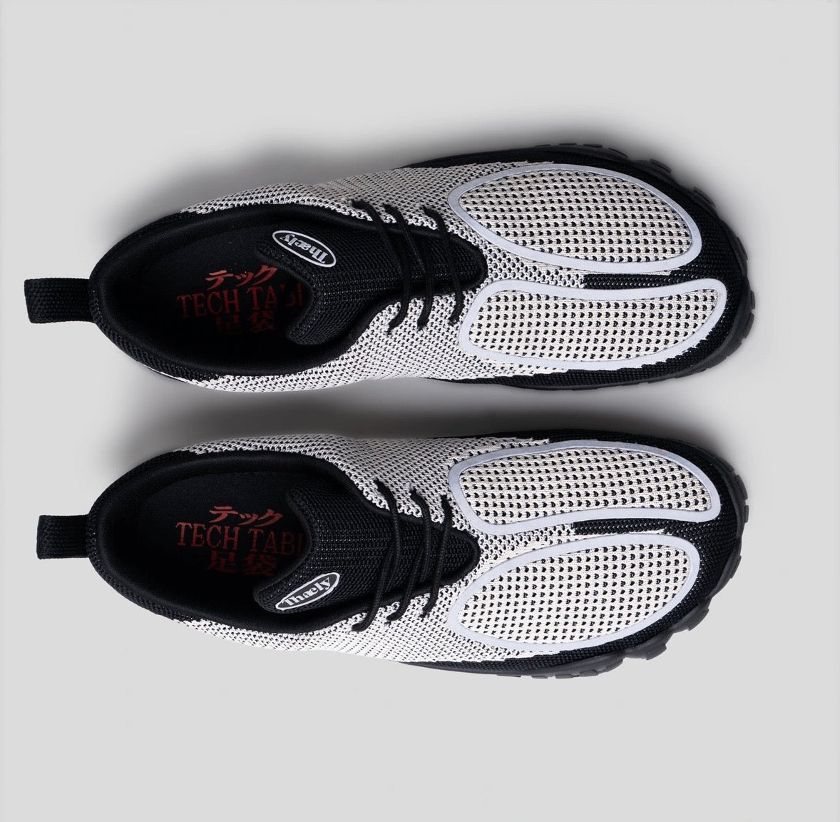 Tech Tabi Magnesium White | Barefoot Running Shoes