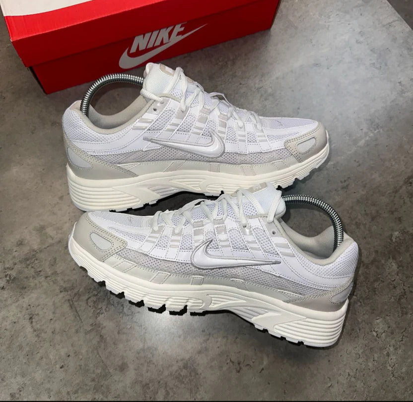 NIKE P-6000 - SAIL WHITE VAST GREY