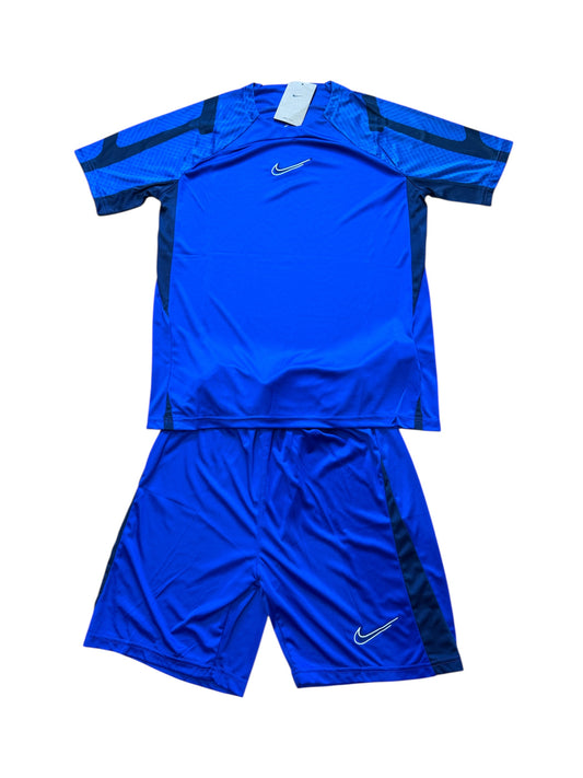 Nike strike set blue