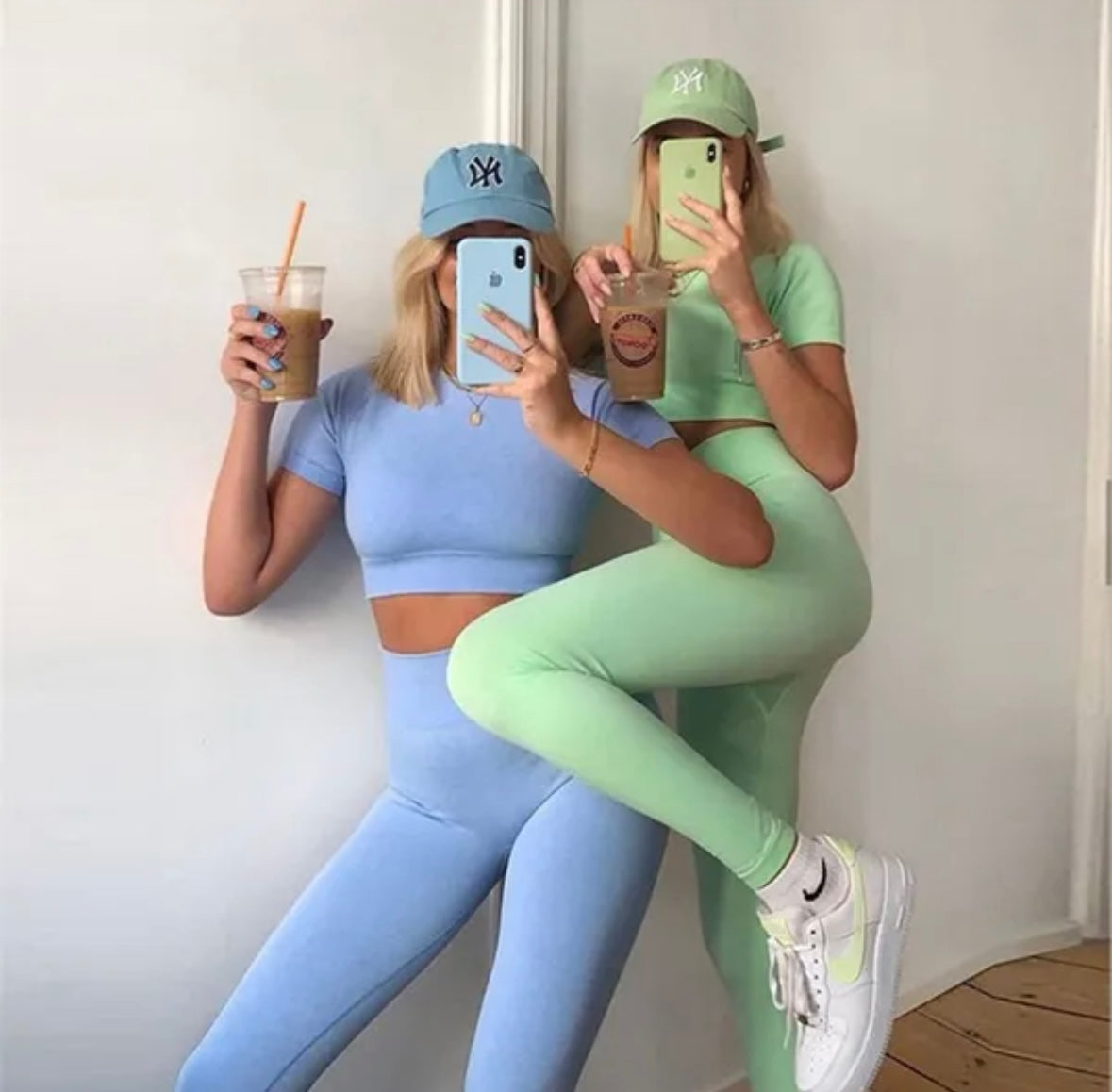 Women’s Seamless Yoga Set