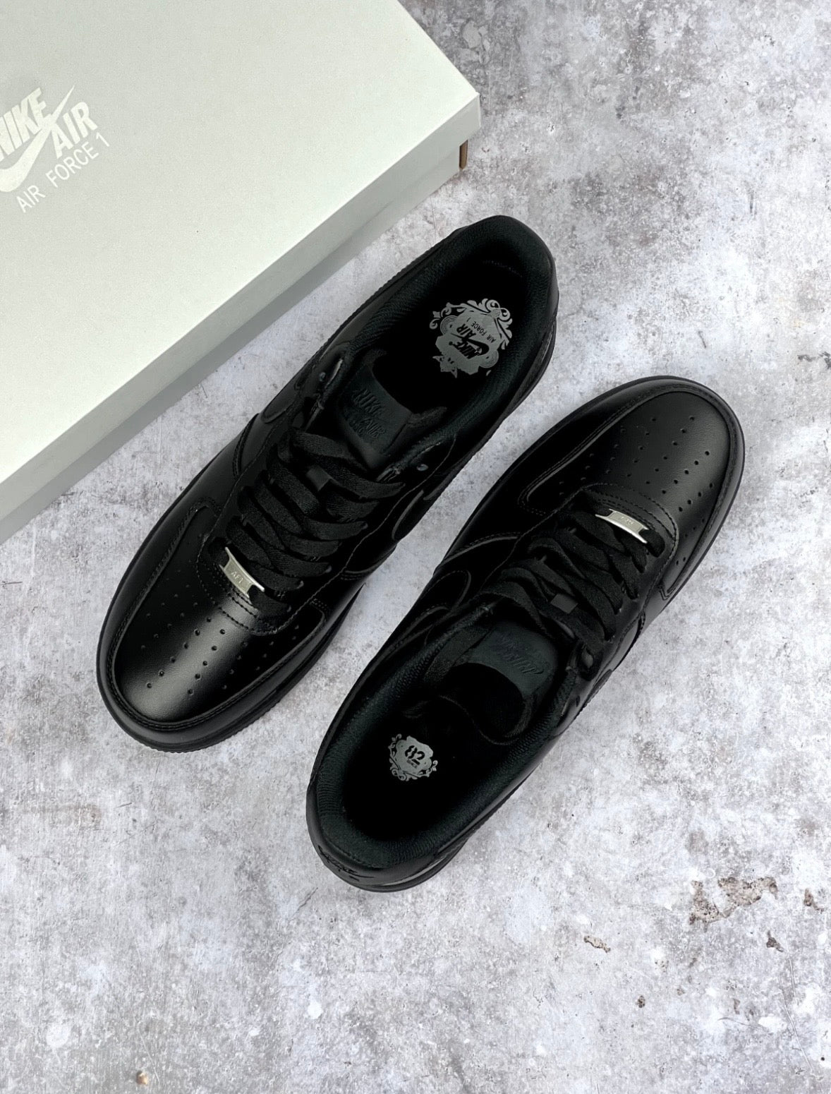 Nike Air Force 1 Black